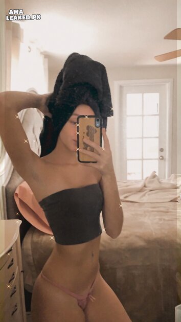 Ⓛⓔⓐⓚⓔⓓ - Maya L