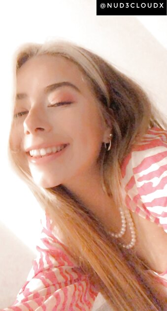 Ⓛⓔⓐⓚⓔⓓ - Madeline F #2