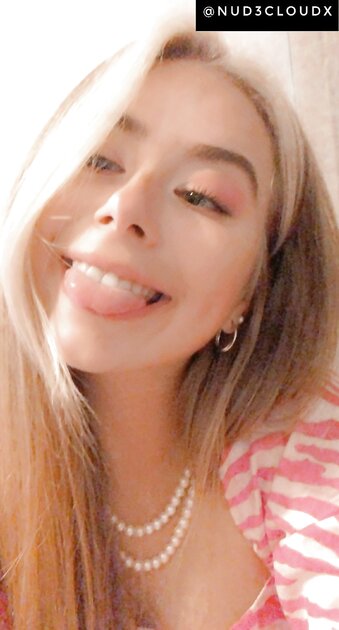 Ⓛⓔⓐⓚⓔⓓ - Madeline F #2