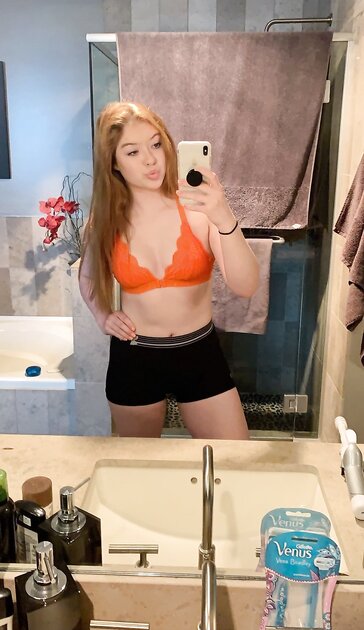 Ⓛⓔⓐⓚⓔⓓ - Alli N #2