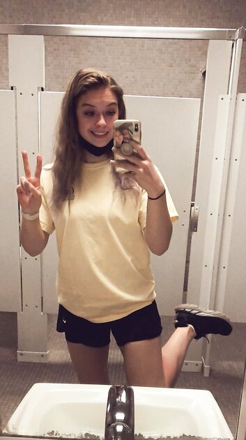 Ⓛⓔⓐⓚⓔⓓ - Alli N #2