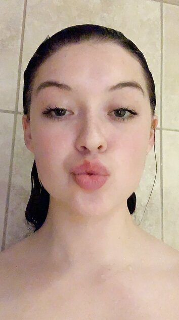 Ⓛⓔⓐⓚⓔⓓ - Alli N #2