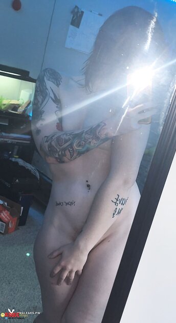 Ⓛⓔⓐⓚⓔⓓ - Gwen