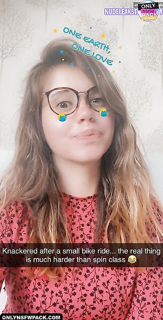 Ⓛⓔⓐⓚⓔⓓ - Gemma C