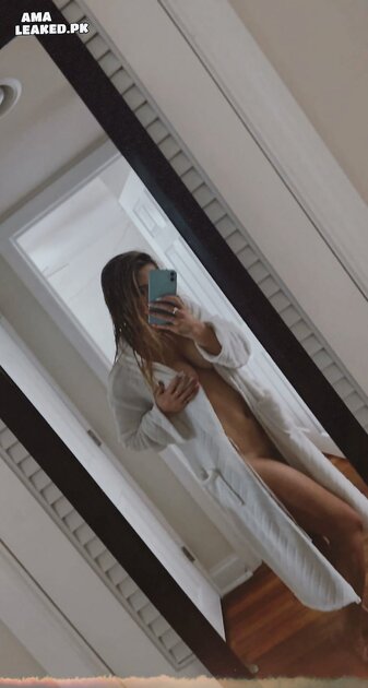 Ⓛⓔⓐⓚⓔⓓ - Samantha H