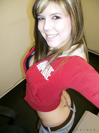 Ⓛⓔⓐⓚⓔⓓ - Becca