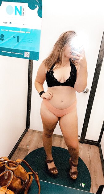 Ⓛⓔⓐⓚⓔⓓ - Maci B