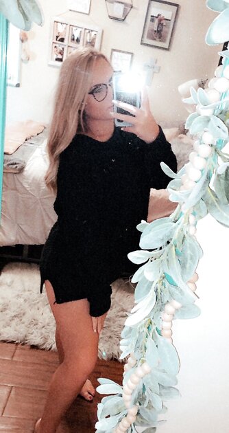 Ⓛⓔⓐⓚⓔⓓ - Maci B