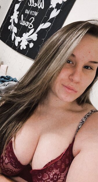 Ⓛⓔⓐⓚⓔⓓ - Maci B