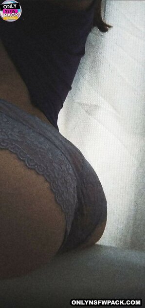 Ⓛⓔⓐⓚⓔⓓ - Dasha
