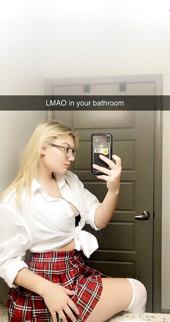 Ⓛⓔⓐⓚⓔⓓ - Haleigh F