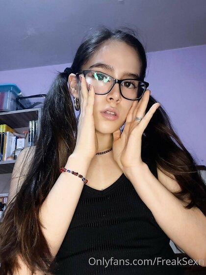 Se ha portado muy mal y necesita su castigo ????