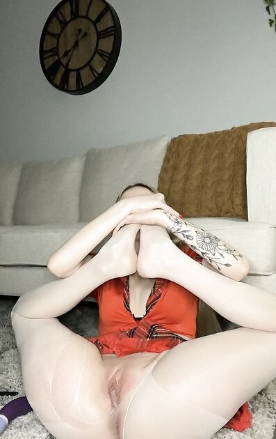 Le encanta follar con pantimedias ????