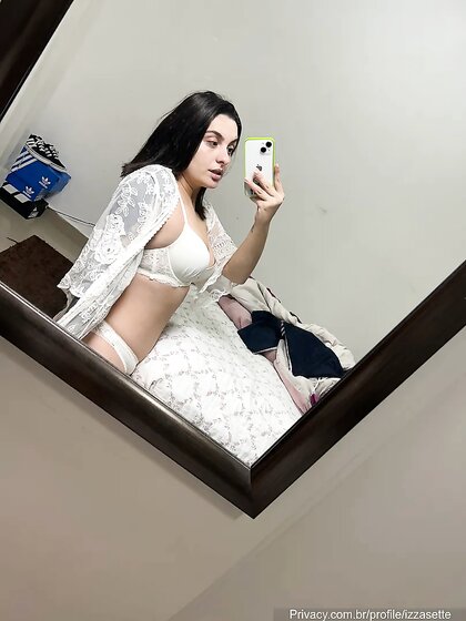 Izza Sette | izzasette Fotos Pelada
