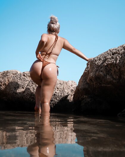 Natalia Fadeev Sexy Photos