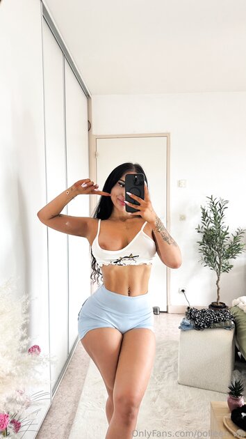 Polleenp Your favorite brunette